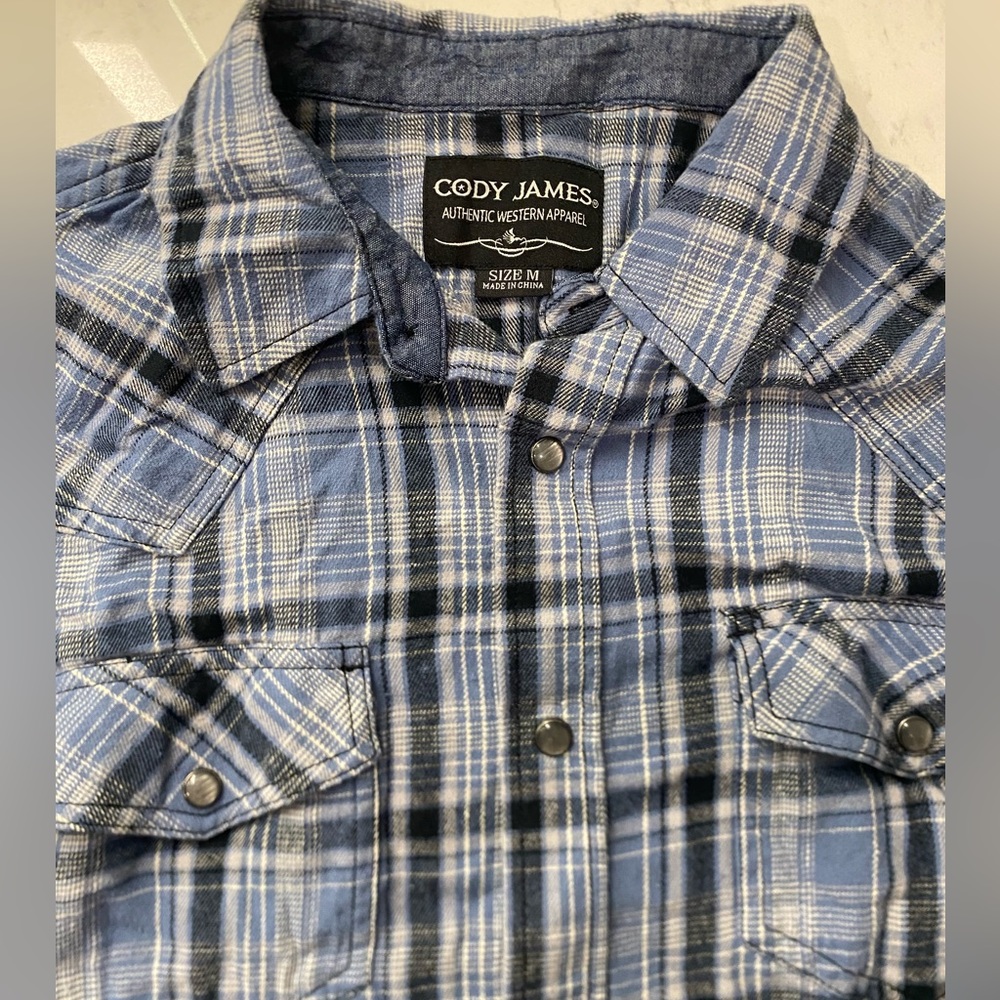 Cody James men’s flannel pearl snap shirt-Medium